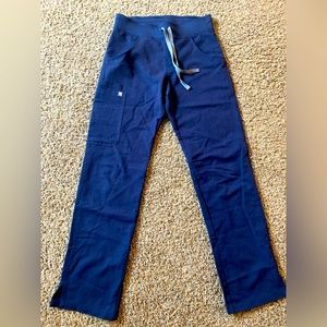 FIGS XS Women’s Navy Kade Cargo Scrub Pants